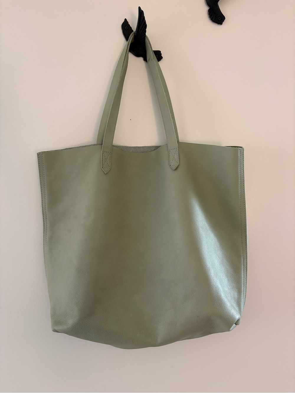 Madewell Raw Leather Tote Bag in Sage Green